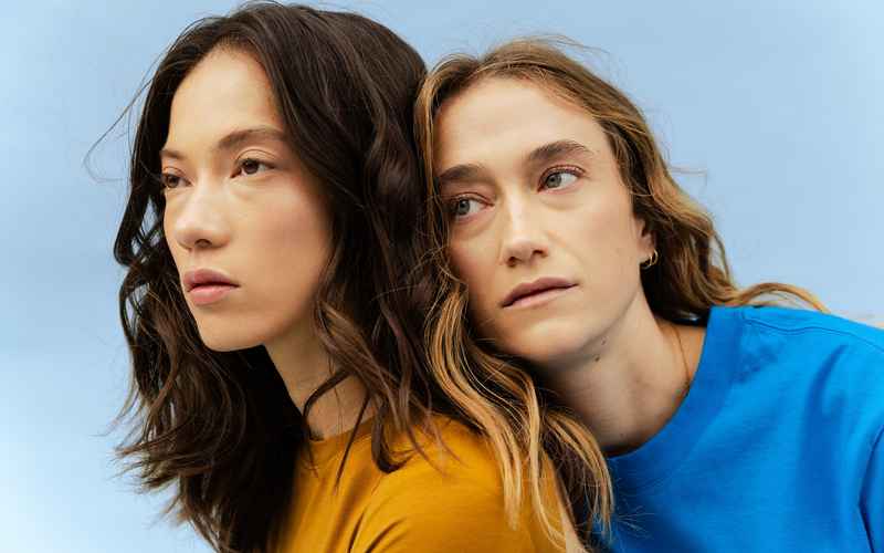 Ruby Cruden Ring van Aceh - liggend